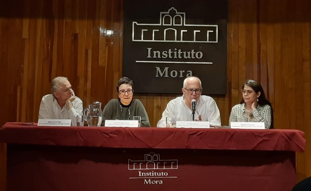 Presentación del libro “Librado García Smarth, la vanguardia fotográfica en Jalisco”. Foto: Frida Juárez/ EL UNIVERSAL.