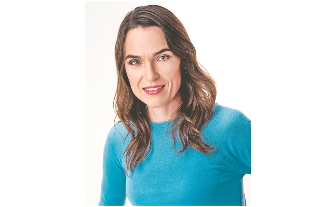 Nicole Fuentes publica Felicidad en el trayecto. 8 rutas ( Urano) . (ESPECIAL)