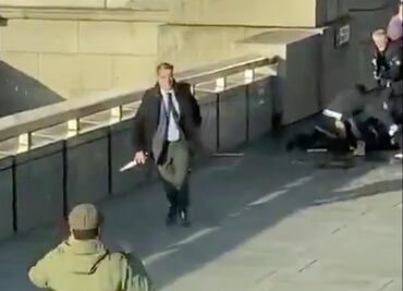 "Héroe" que desarmó a atacante en Puente de Londres asesinó a joven en 2003