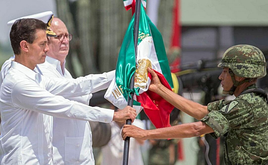 El mandatario encabezó la ceremonia de abanderamiento del 108 Batallón de Infantería./Especial