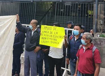 Se van a huelga de hambre 6 integrantes comunidades de Oaxaca; se instalan afuera de oficinas de Segob en la CDMX