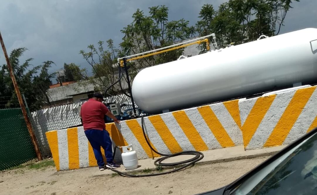 Manuela Castrellón, habitante de la colonia Ampliación Granjas de Guadalupe, detalló que ha contabilizando al menos 20 puntos de venta sin las instalaciones adecuadas ni seguras para operar. Foto: Especial 