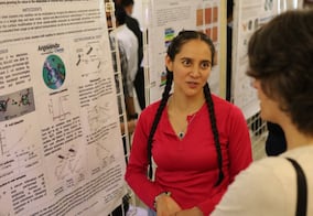 Secihti abre becas de posgrado y movilidad para jefas de familia, personas indígenas, padres y personas con discapacidad