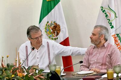 Recibe bienvenida del gobernador de Michoacán y se reúne con aguacateros