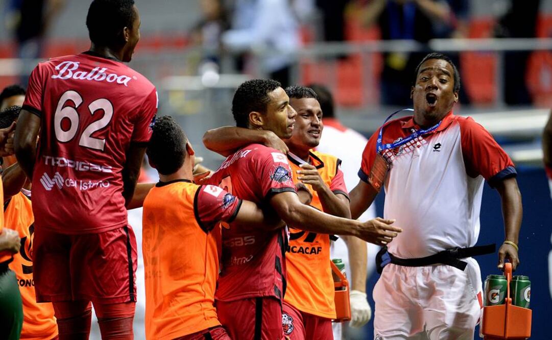 Gallos pierde de último minuto en Concachampions