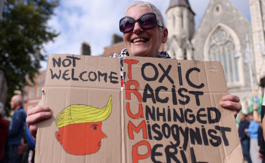 Protestas por la visita de Trump a Dublín, Irlanda, el 12 de septiembre de 2026. Foto: Neil Hall/EFE