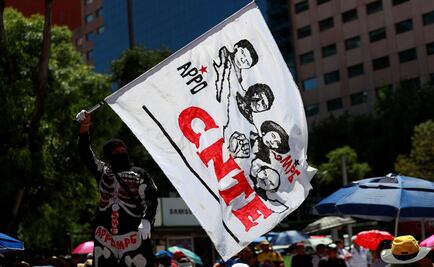 CNTE se moviliza; bloquea oficinas públicas, comercios y casetas en Chiapas