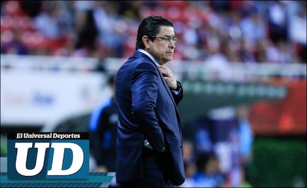 Luis Fernando Tena, a la espera de saber sobre su continuidad en Chivas