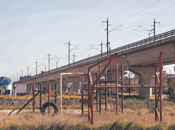 Proyectan ciclovía en parque lineal en el tren
