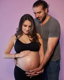 Dulce María equilibra ser madre con gira de RBD