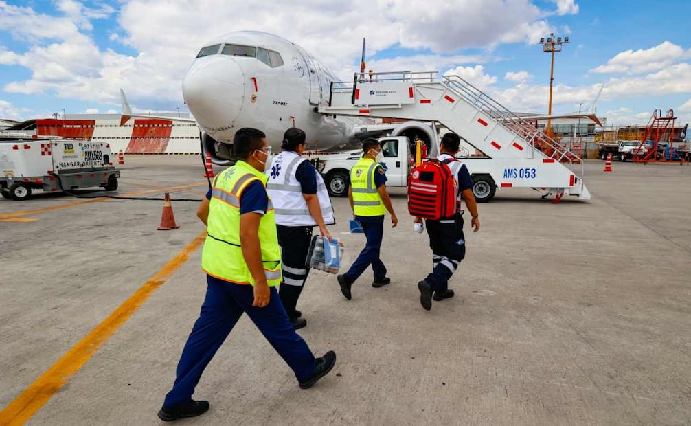 Aeropuerto Internacional Benito Juárez Ciudad de México (AICM) durante un simulacro a escala real sobre una emergencia sanitaria. Foto: Especial