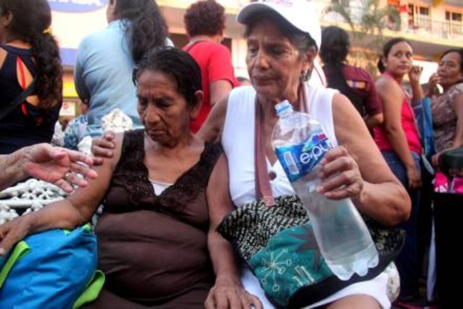 En Chiapas humillan a mujeres con salario rosa