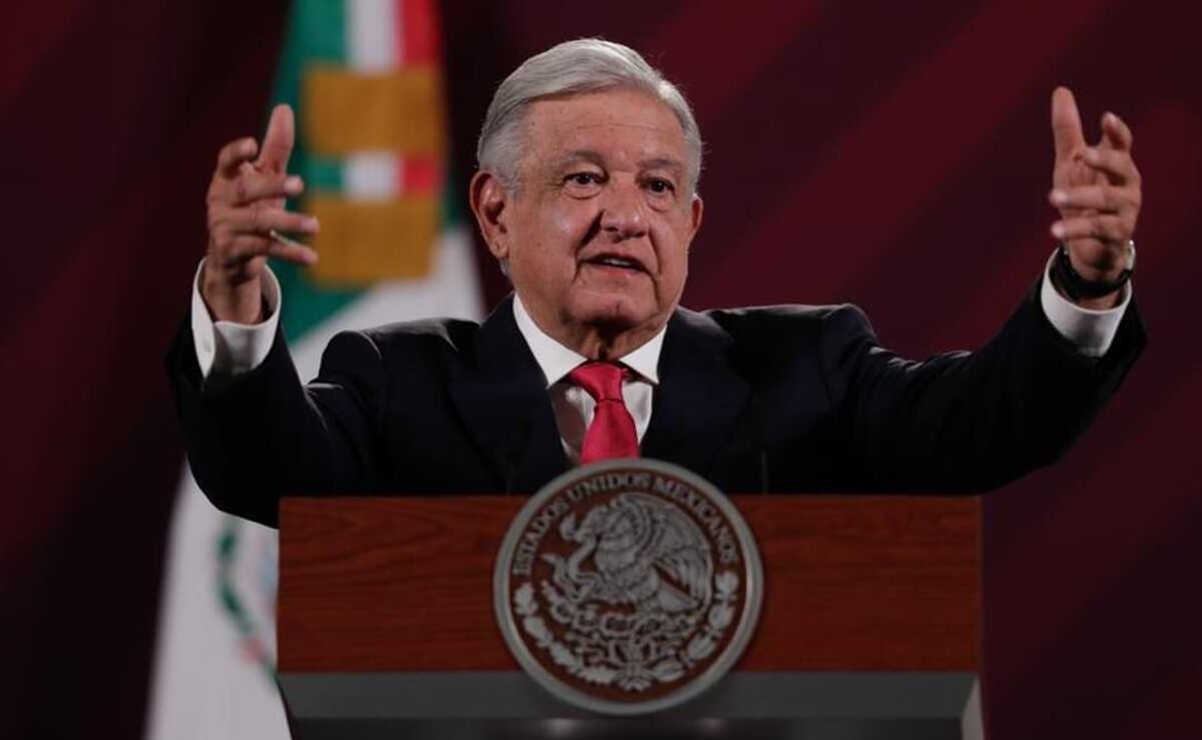 El presidente Andrés Manuel López Obrador celebró que los cuatro nuevos consejeros del INE hayan sido elegidos por sorteo ayer en la Cámara de Diputados.  Foto: Diego Sánchez Simón / EL UNIVERSAL