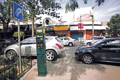 Semovi se encargaría de los parquímetros