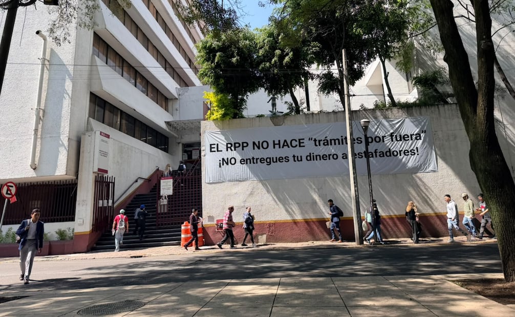 Registro de la Propiedad de Ciudad de México sufre caída del sistema; trámites quedan detenidos.
Foto: Especial.