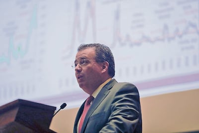 Inflación enfrenta tiempos adversos, advierte Banxico