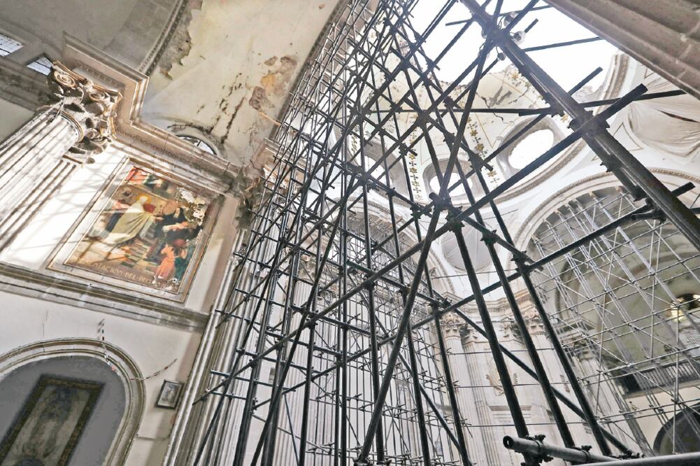 Los primeros trabajos en la iglesia de Nuestra Señora de los Ángeles representan un gasto de 2.9 millones de pesos. (BERENICE FREGOSO. EL UNIVERSAL)