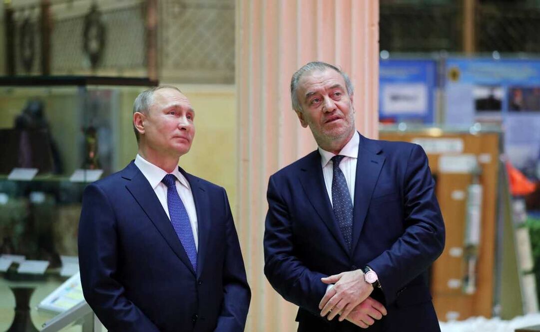 Vladimir Putin y Valery Gergiev, en 2018. Foto: EFE/EPA/MICHAEL KLIMENTYEV / SPUTNIK / K