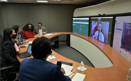 Juan Ramón de la Fuente e Irma Eréndira Sandoval revisan proyectos para la SFP