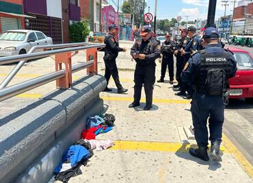 Falsa alarma de mochila con restos humanos afuera de estación Atlilco de Línea 8 moviliza a policías