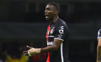 Julián Quiñones fue operado por lesión en la mano