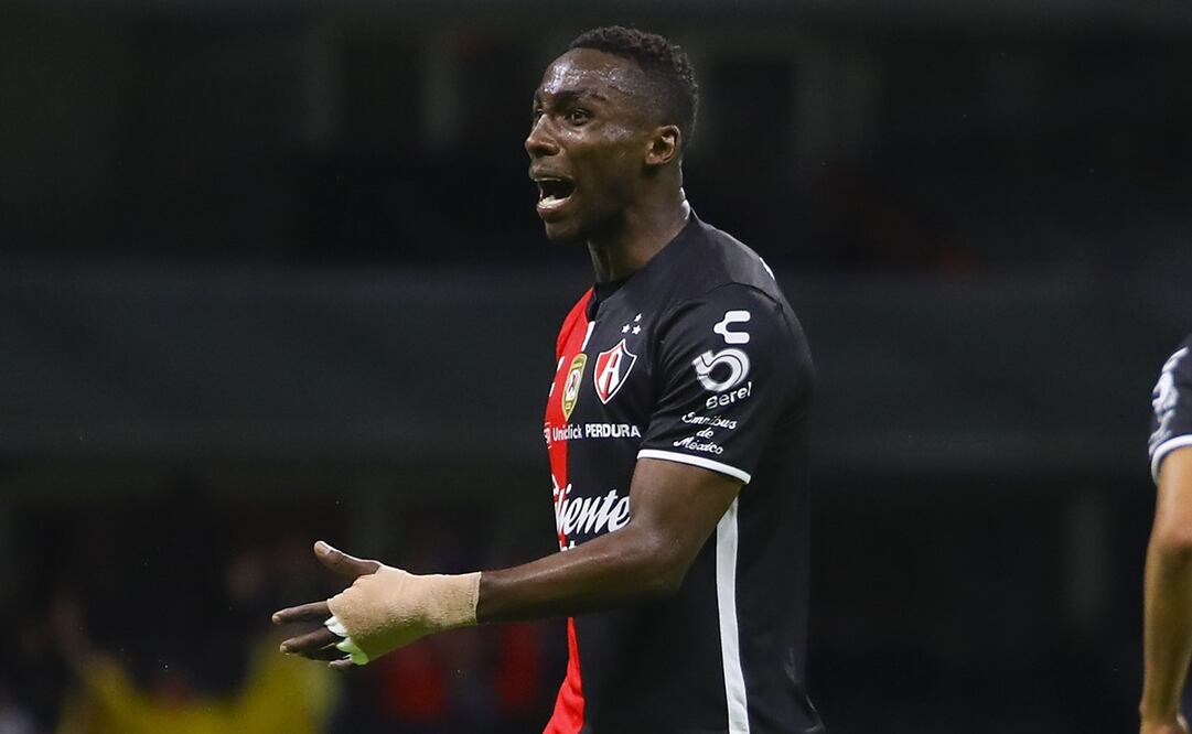 Julián Quiñones durante el partido contra el América - FOTO: Imago7