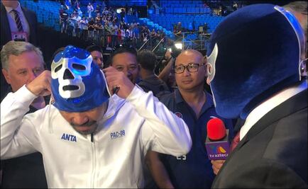 Manny Pacquiao posó con la máscara de Blue Demon y estará en Triplemanía