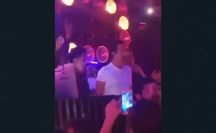 "Disfruté salir con mis hijos", dice Omar Fayad tras ser captado en antro