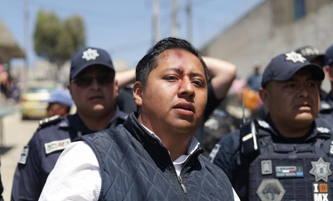Enfrentamiento entre vecinos y elementos de la Policía Municipal de Ixtapaluca deja varios heridos, entre ellos, una niña (12/03/2025). Foto: Especial