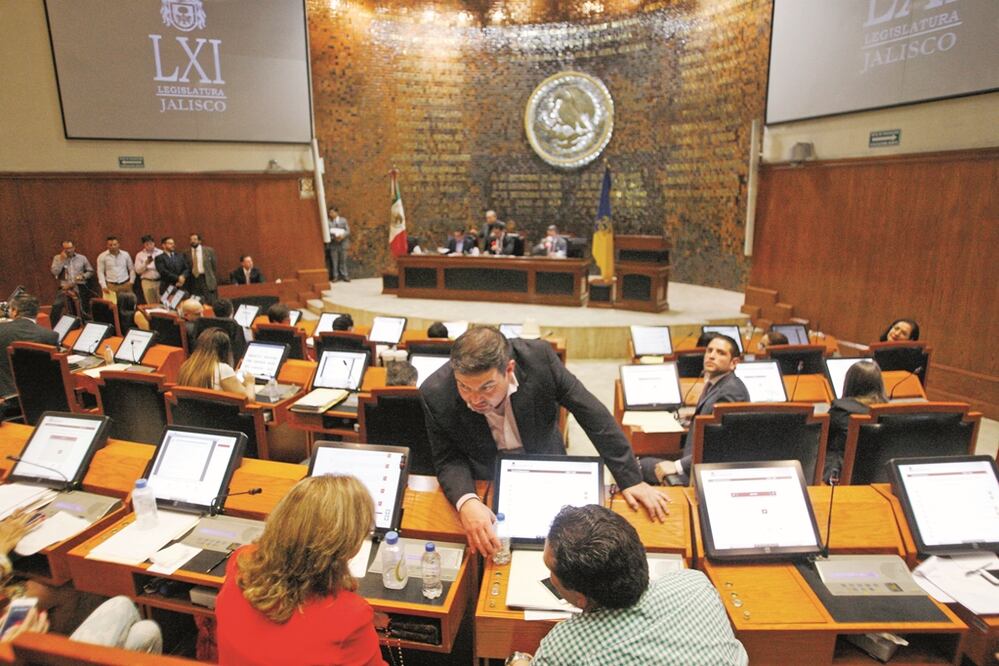 El presidente de la Mesa Directiva del Congreso del estado, Felipe Romo Cuéllar, calificó esta medida como histórica. Foto: Archivo/EL UNIVERSAL