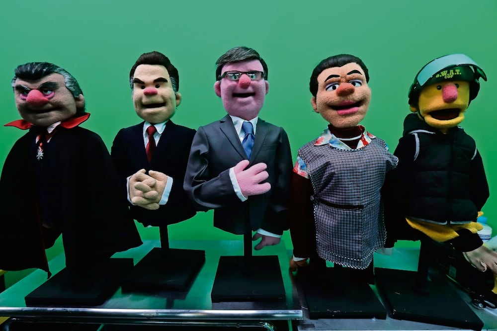 Don Agusto, Malito y Maicelo recrean la vida política. Foto: Fernanda Rojas / El Universal