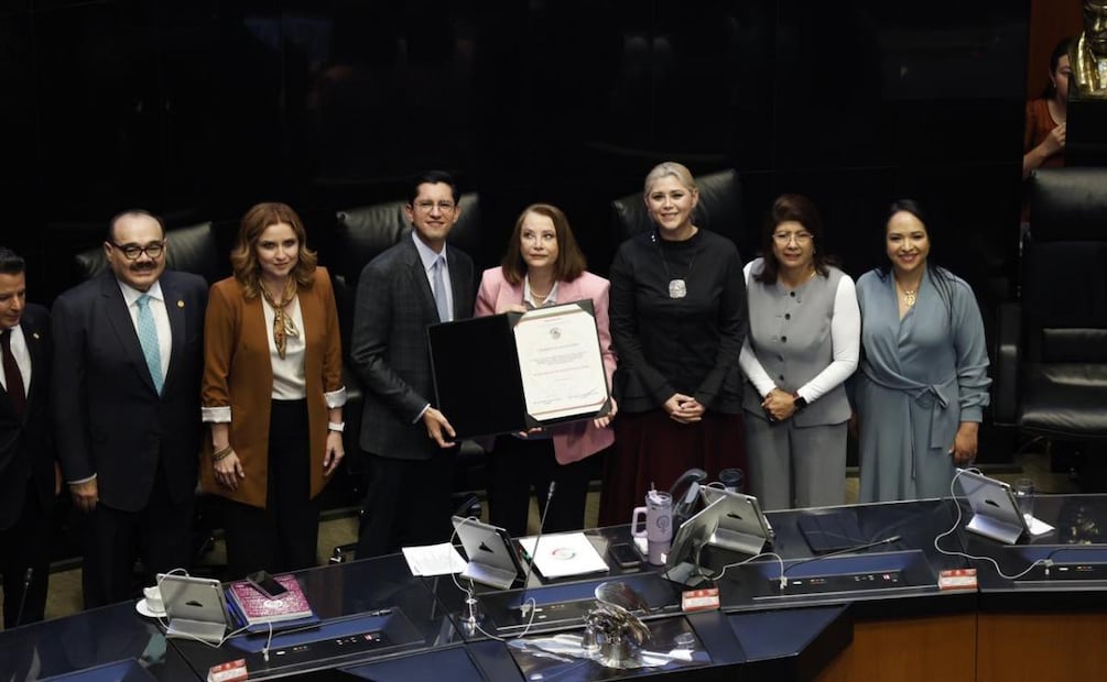 Ratificación de Roberto Velasco como nuevo titular de la Secretaría de Relaciones Exteriores (SRE) en el pleno del Senado (08/04/2026). Foto: Diego Simón Sánchez / EL UNIVERSAL