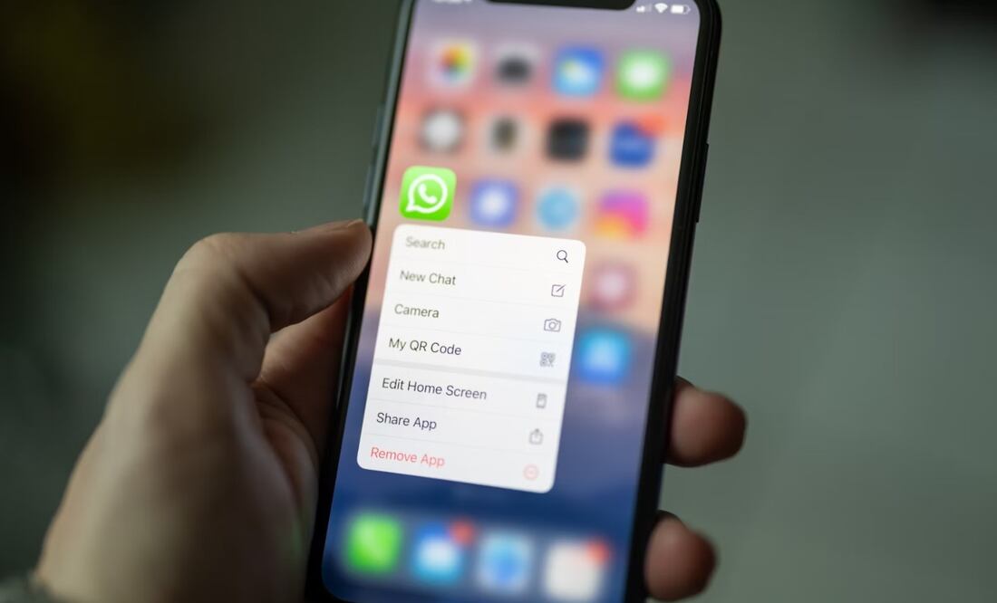 WhatsApp integra la IA sin renunciar al cifrado de mensajes. Imagen: Unsplash