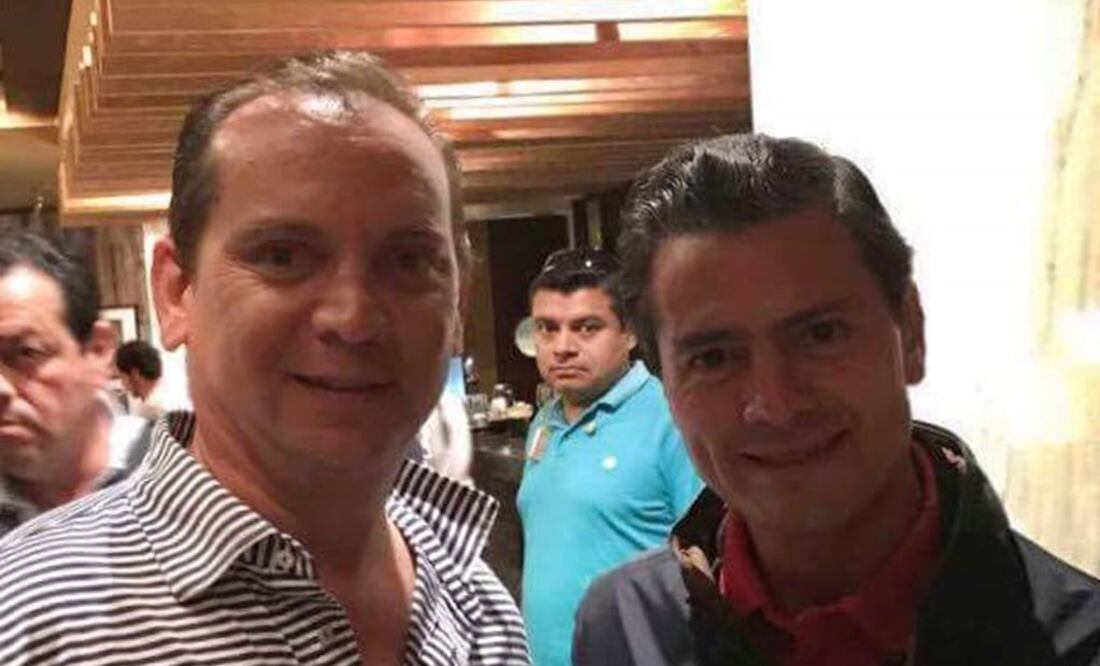 El presidente Enrique Peña Nieto cenó el viernes pasado en privado con funcionarios y algunos empresarios yucatecos y entre ellos estuvo el director de Promoción a la Inversión de la Sefoe, Mario Peniche Cárdenas (Foto: Especial)
