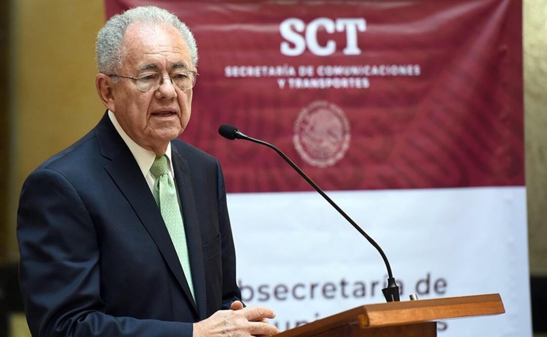 El secretario de Comunicaciones y Transportes, Javier Jiménez Espriú. Foto: Especial 