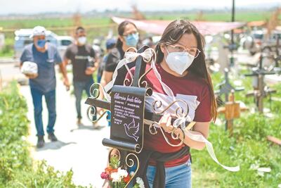 Covid-19 entierra estimaciones de López-Gatell con 50 mil muertos