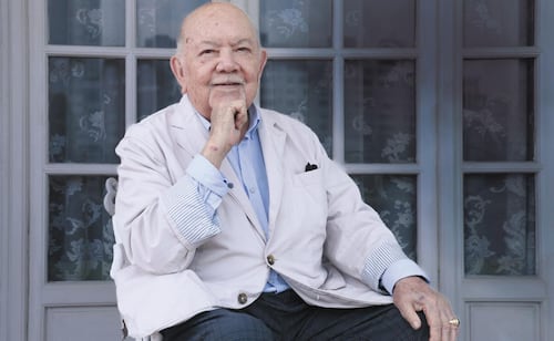Sergio Corona casi 98... y tan campante