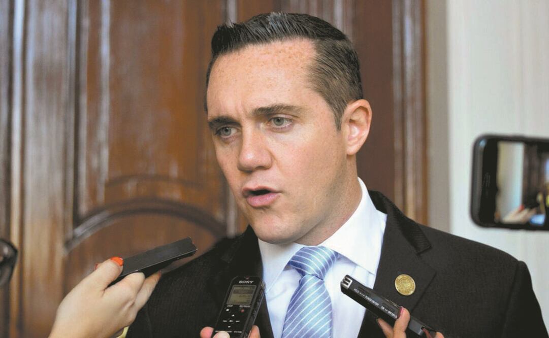 En 2019, Adrián Rubalcava ya había denunciado la intervención de su teléfono, pero en esa ocasión logró advertir a sus contactos. Foto: Archivo- El Universal