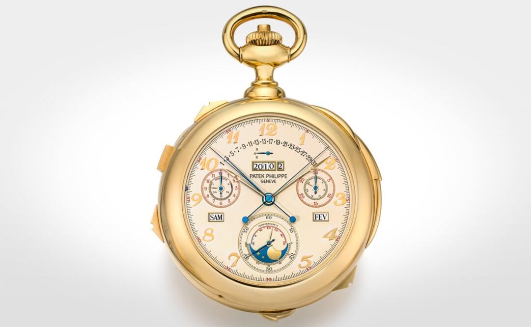 El Calibre 89 original fue lanzado para conmemorar el 150 aniversario de Patek Philippe. Su caja está hecha de oro amarillo y tiene 33 complicaciones distribuidas entre la esfera del frente y la del reverso.
