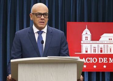 Atentado contra Nicolás Maduro; está ileso, dice vicepresidente de comunicaciones