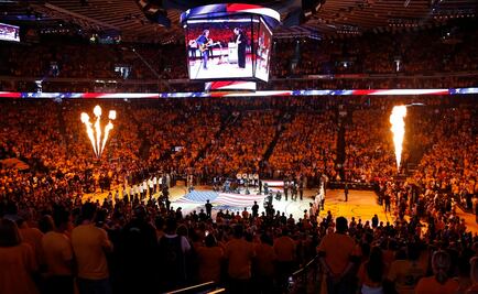 Carlos Santana el guitarrista de las Finales de la NBA