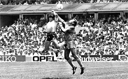 La “Mano de Dios”, el hecho que consagró a Maradona