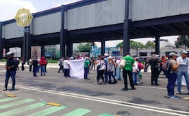 Buscadoras bloquean Calzada de Tlalpan antes del México vs Ecuador; denuncian agresiones de policías capitalinos