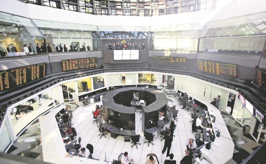 BMV cae más de 2% en apertura por amenazas de aranceles de Trump