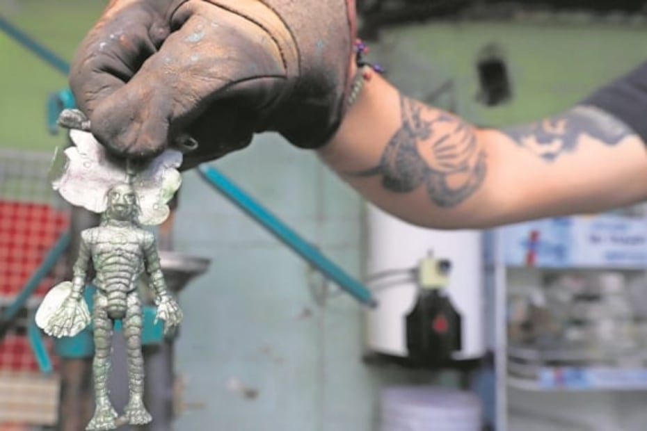 BOOTLEG: el juguete pirata que expande universos