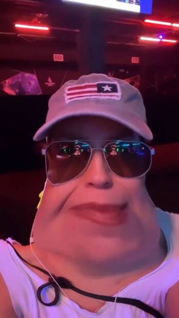 "¿Qué p*do con mi papada?": Thalía pide consejo estético