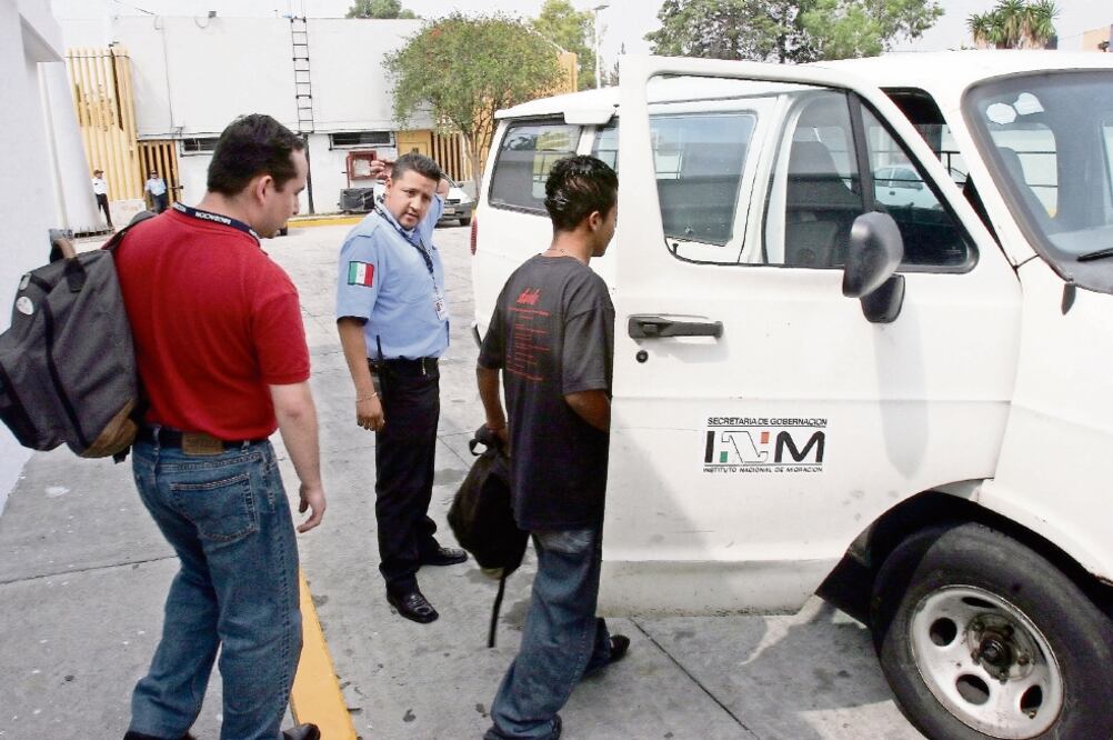 Seguridad para migrantes. Para Sin Fronteras, es importante la protección de los extranjeros para que gocen de todos sus derechos nacionales e internacionales durante su estancia en el INM. (ARCHIVO EL UNIVERSAL)