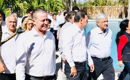 Analiza AMLO vender terrenos de playa Espíritu en Sinaloa