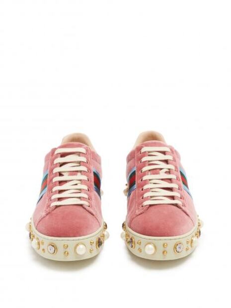 ¿Cuánto cuestan los tenis rosas de Danna Paola?