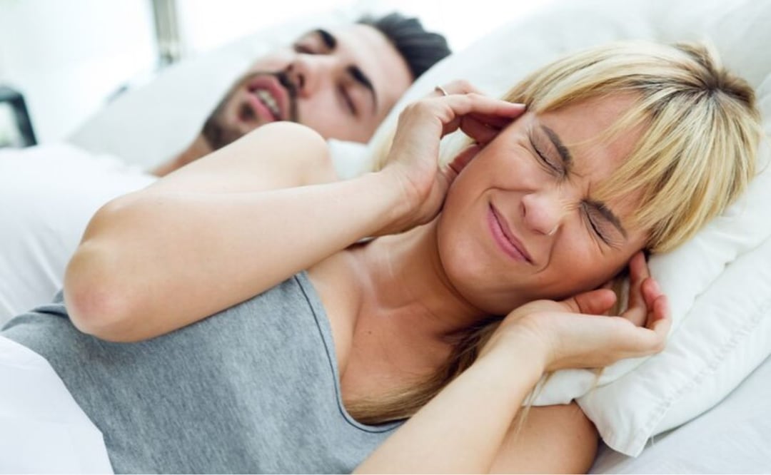 Cómo eliminar los ronquidos. Fuente: Freepik